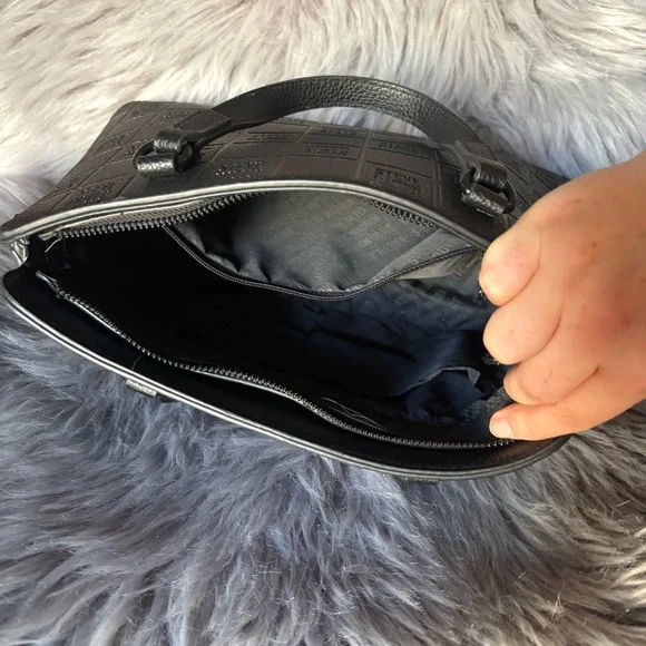 Steve Madden Black Embossed Women’s Bag Set - Picture 4 of 5